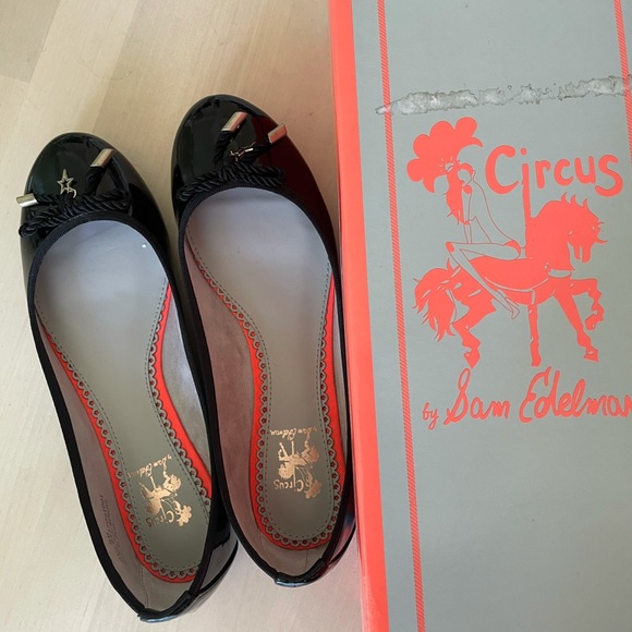Sam Edelman “Circus” patent leather flats sz 5 - Picture 3 of 4